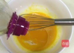 抹茶瑞士卷的做法图解5