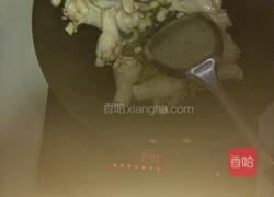 炒鸡腿的做法图解1