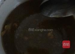 核桃莲子炖猪心的做法图解4