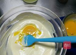 轻芝士蛋糕的做法图解2