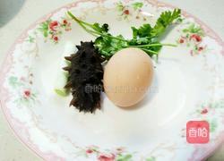 海参蛋花汤的做法图解1