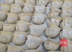 水煎饺的做法图解1