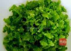 苦瓜鸡蛋饼的做法图解2