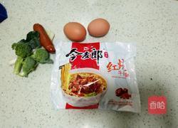 茄丝炒面的做法图解1