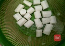 黑豆山药排骨汤的做法图解3