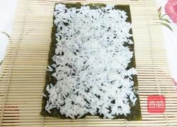 青瓜红萝卜火腿肠寿司的做法图解4