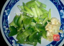 西红柿鸡蛋炒面的做法图解4