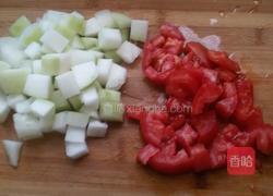 西红柿冬瓜汤的做法图解2