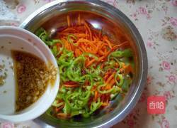凉拌胡萝卜丝的做法图解6