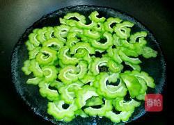 拌苦瓜的做法图解3