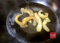 花胶鸡汤的做法图解2