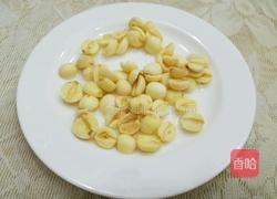 百合莲子瘦肉粥的做法图解2