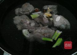 大棒骨冬瓜汤的做法图解3
