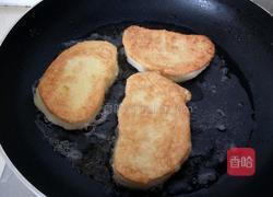 鸡蛋煎馒头片的做法图解7
