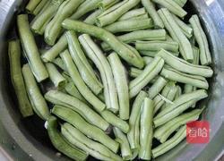 干煸豆王的做法图解1