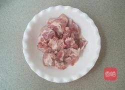 莲藕炖排骨的做法图解2