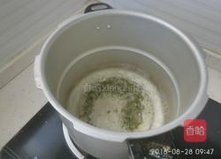 冰镇绿豆汤的做法图解2