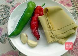 凉拌豆皮的做法图解1