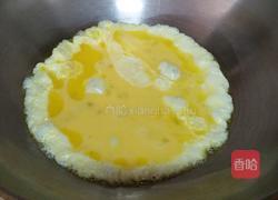 洋葱鸡蛋炒火腿的做法图解3