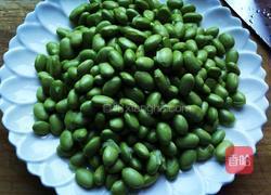 清炒毛豆的做法图解1