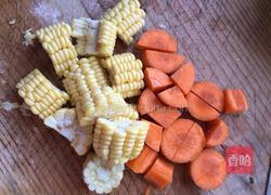 玉米排骨汤的做法图解4