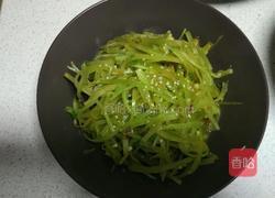 香拌青笋丝的做法图解3