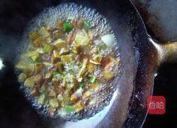 地三鲜盖饭的做法图解2