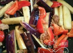 甜椒肉沫烧茄子的做法图解4