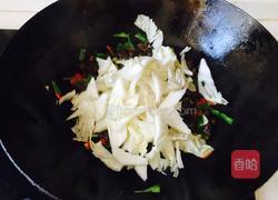 牛肉炒白菜的做法图解5