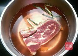 五香酱牛肉的做法图解1