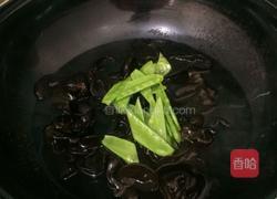 木耳汆肉的做法图解4