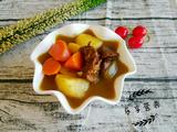 咖喱土豆炖牛肉