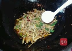 杏鲍菇炒肉丝的做法图解11