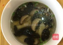 山药香菇木耳汤的做法图解5