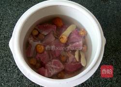 太子参无花果煲瘦肉的做法图解4