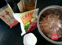 汆丸子的做法图解2