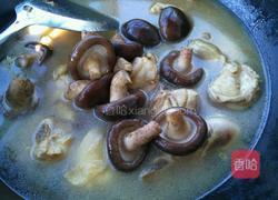 鸡腿炖香菇的做法图解10