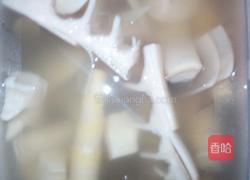 炒酸竹笋的做法图解1