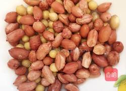 花生黄豆猪蹄汤的做法图解3