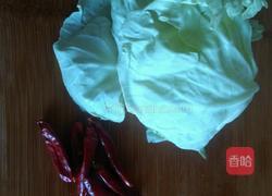 凉拌手撕圆白菜的做法图解1