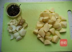 排骨烧土豆的做法图解7