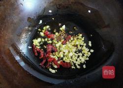 干煸包菜的做法图解3