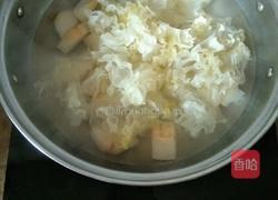 银耳雪梨糖水的做法图解6