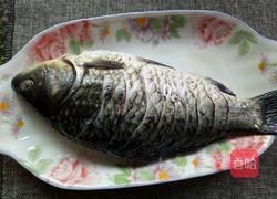 糖醋鱼的做法图解1