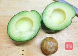 法式牛油果鲜虾沙拉的做法图解3