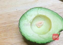 法式牛油果鲜虾沙拉的做法图解5