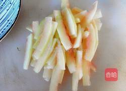 清炒西瓜皮的做法图解2