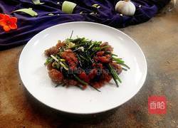 韭花炒肉的做法图解7