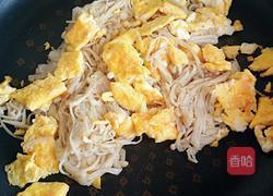 金针菇炒鸡蛋的做法图解8
