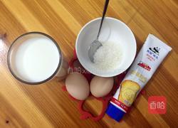 简易布丁的做法图解1